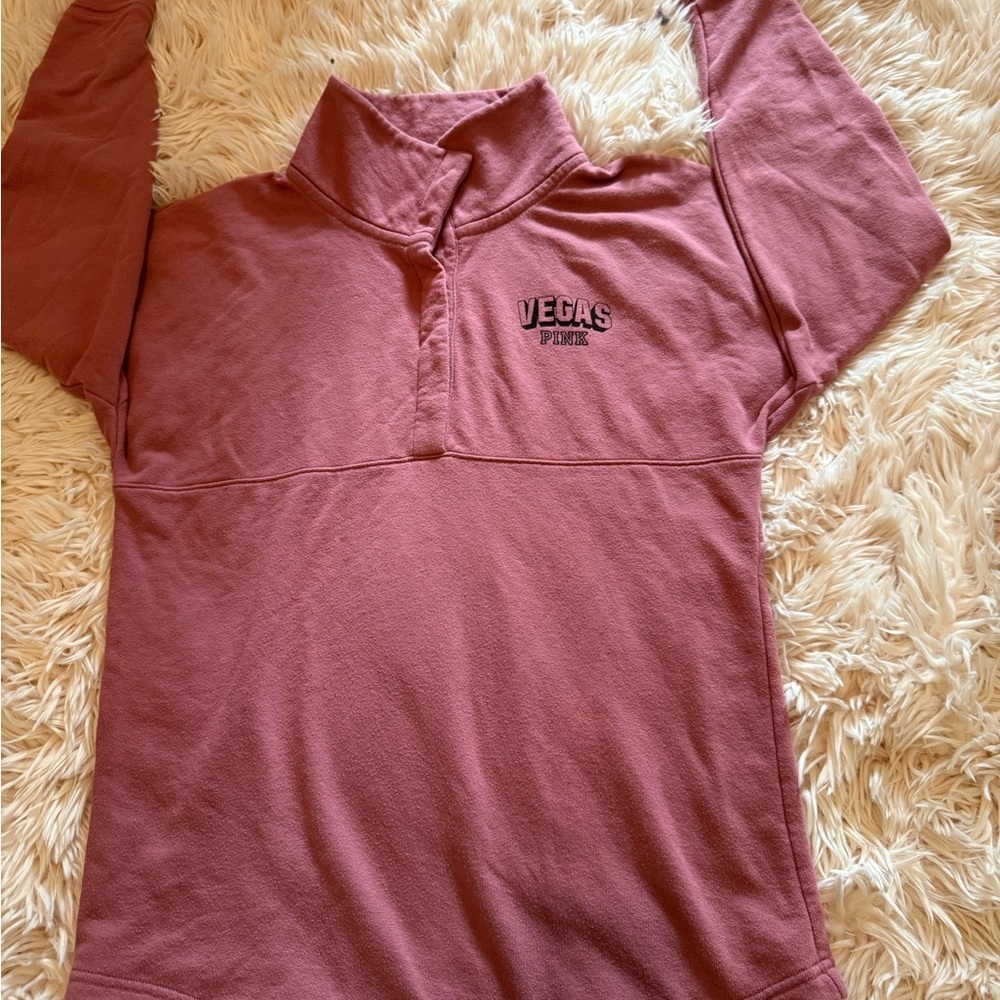 Pink Sweatshirt with Long Sleeves and Classic Collar Oversize Xs Las Vegas Print